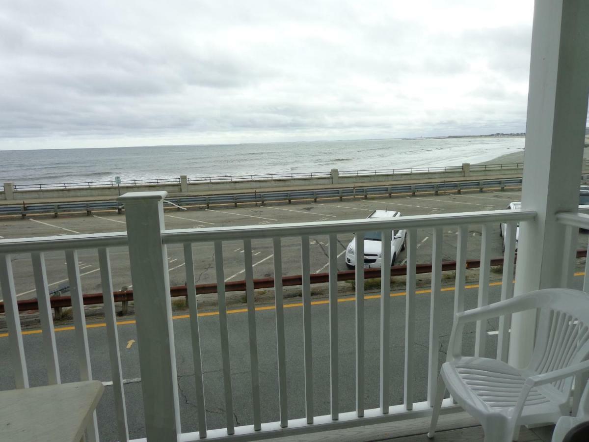 Jonathan'S On The Oceanfront 汉普顿 外观 照片